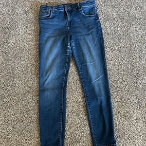 Kut skinny non distressed dark wash jean